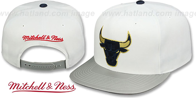 white and gold chicago bulls hat