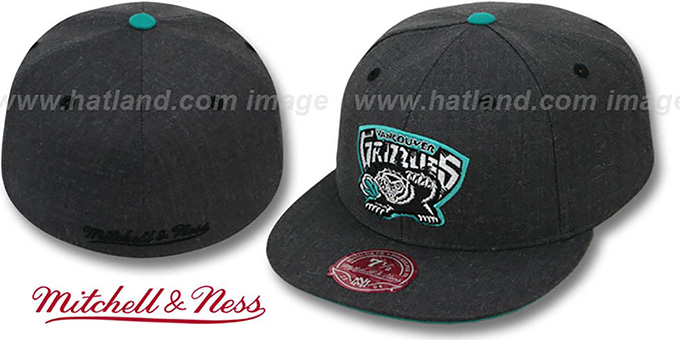 Vancouver Grizzlies CLASSIC-SCRIPT Black Fitted Hat