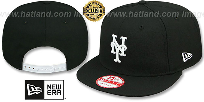 black and white mets hat