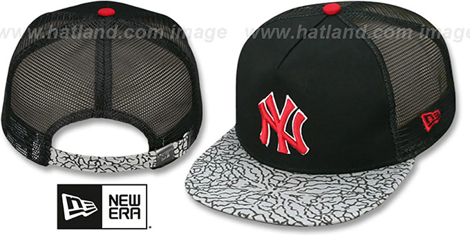 NITRAID×NEW ERA ELEPHANT PATTERN B.B CAP New York Yankees ELEPHANT-HOOK STRAPBACK Hat by New Era