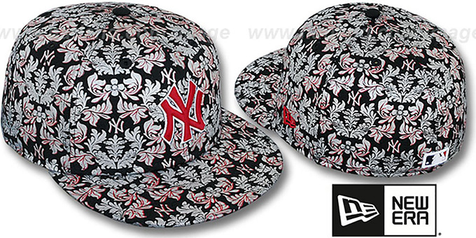 New York Yankees TAPESTRY FOIL Black Fitted Hat by New Era display picture 2