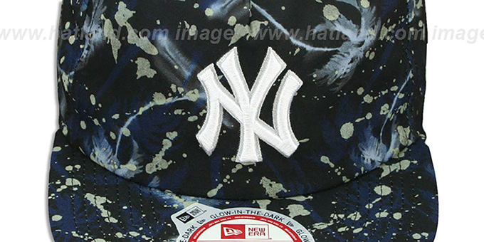 New York Yankees GLOWSPECK SNAPBACK Hat by New Era