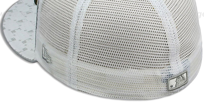 Oakland Athletics MLB FLOCKING MESH-BACK White Fitted Hat
