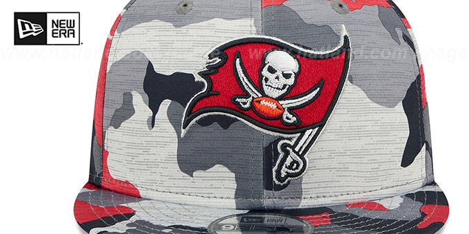 Tampa Bay Buccaneers 2022 CAMO NFL 