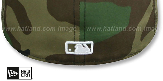 BASIC Army Camo-White Fitted Hat
