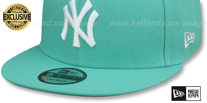 New York Yankees TEAM-BASIC SNAPBACK Mint-White Hat