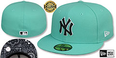 New York Yankees BLACKDANA BOTTOM Mint Fitted Hat by New Era